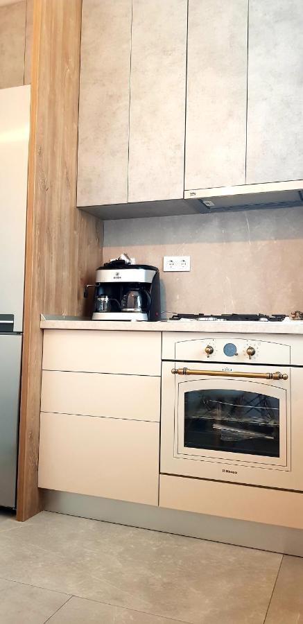 Savas Cosmopolit Brasov Magnolia Apartment Bagian luar foto